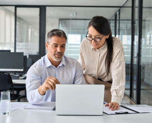 Commercial Debt Collection workers