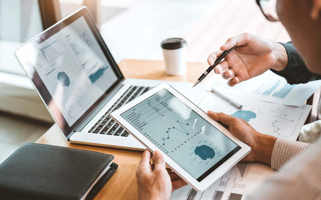 Commercial Collection Agencies For Mid Sized Businesses How To Recover Overdue Invoices Without Losing The Relationship